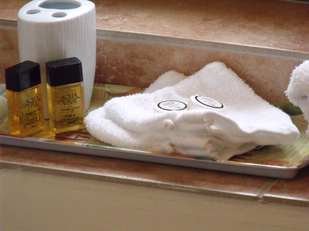 B&B La Beauconniere Lamberville エクステリア 写真
